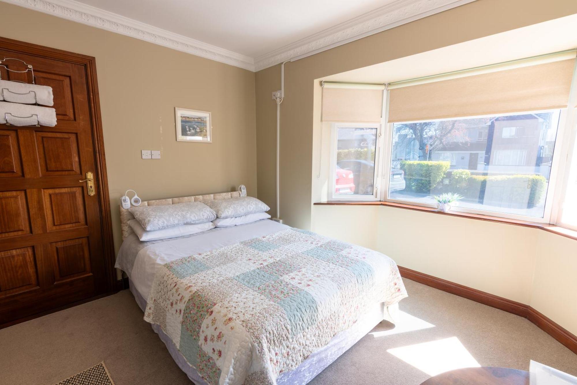 Avalon House Hotel กัลเวย์ ภายนอก รูปภาพ