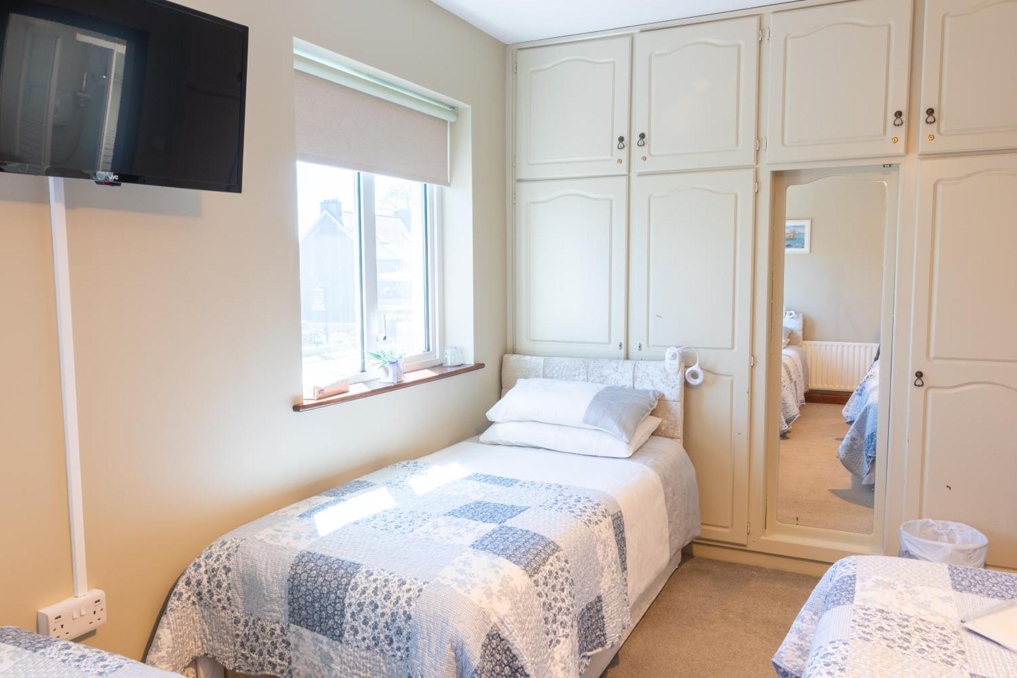 Avalon House Hotel กัลเวย์ ภายนอก รูปภาพ